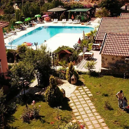 Club Pink Palace Hotel Oludeniz