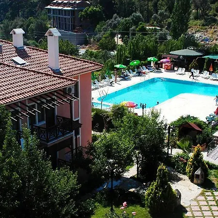 Club Pink Palace Hotel Oludeniz