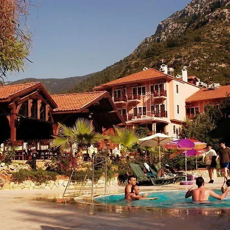 Club Pink Palace Hotel Oludeniz