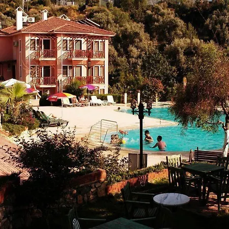 Club Pink Palace Oludeniz