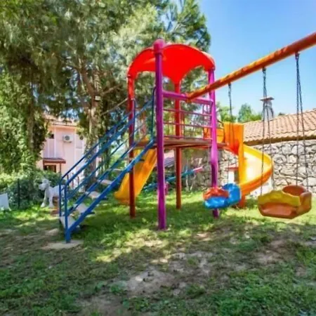 Szálloda Club Pink Palace Oludeniz