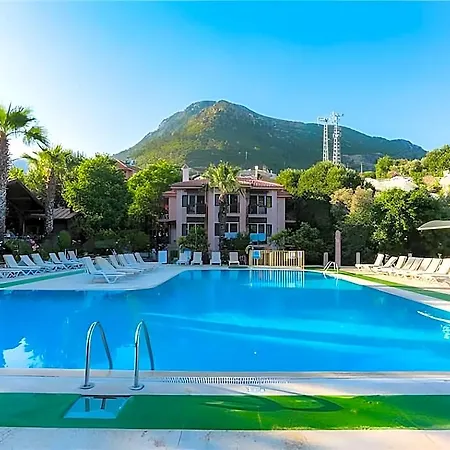 Club Pink Palace Oludeniz