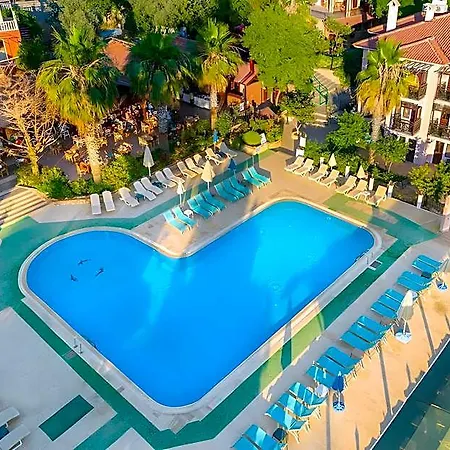 Club Pink Palace Hotel Oludeniz