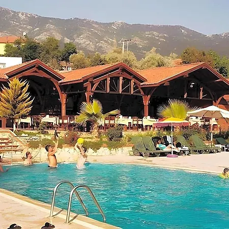 Club Pink Palace 3*