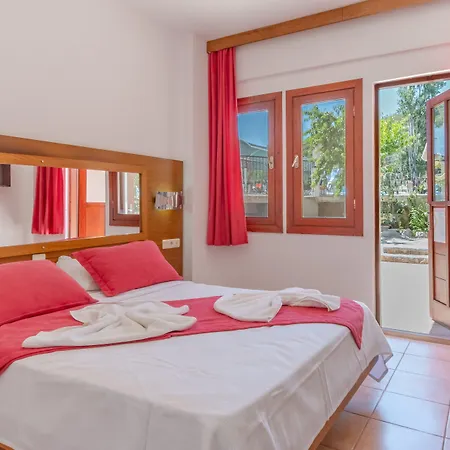Hotel Club Pink Palace Oludeniz