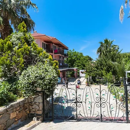 Szálloda Club Pink Palace