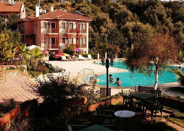 Club Pink Palace Ölüdeniz