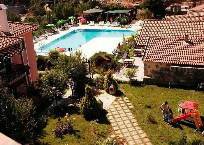 Club Pink Palace Hotel Ölüdeniz