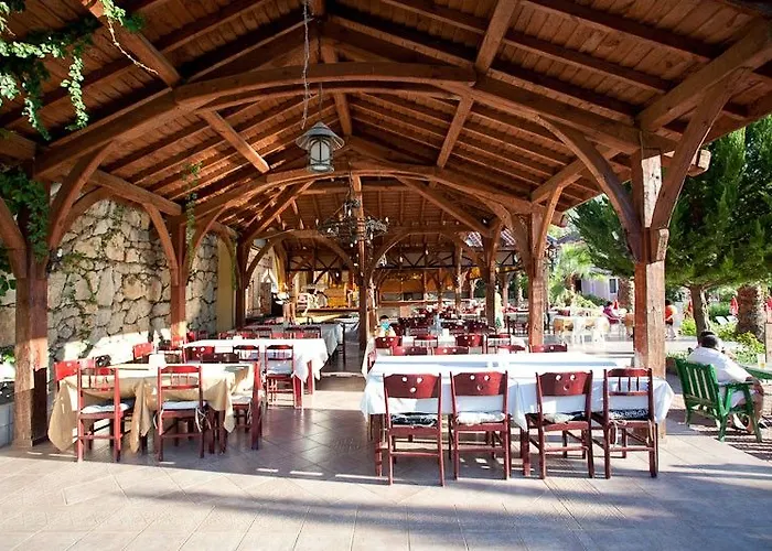 فندق كلوب بينك بالاس هوتل