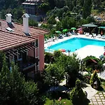 Club Pink Palace Hotel Ölüdeniz