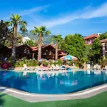 Club Pink Palace 3*